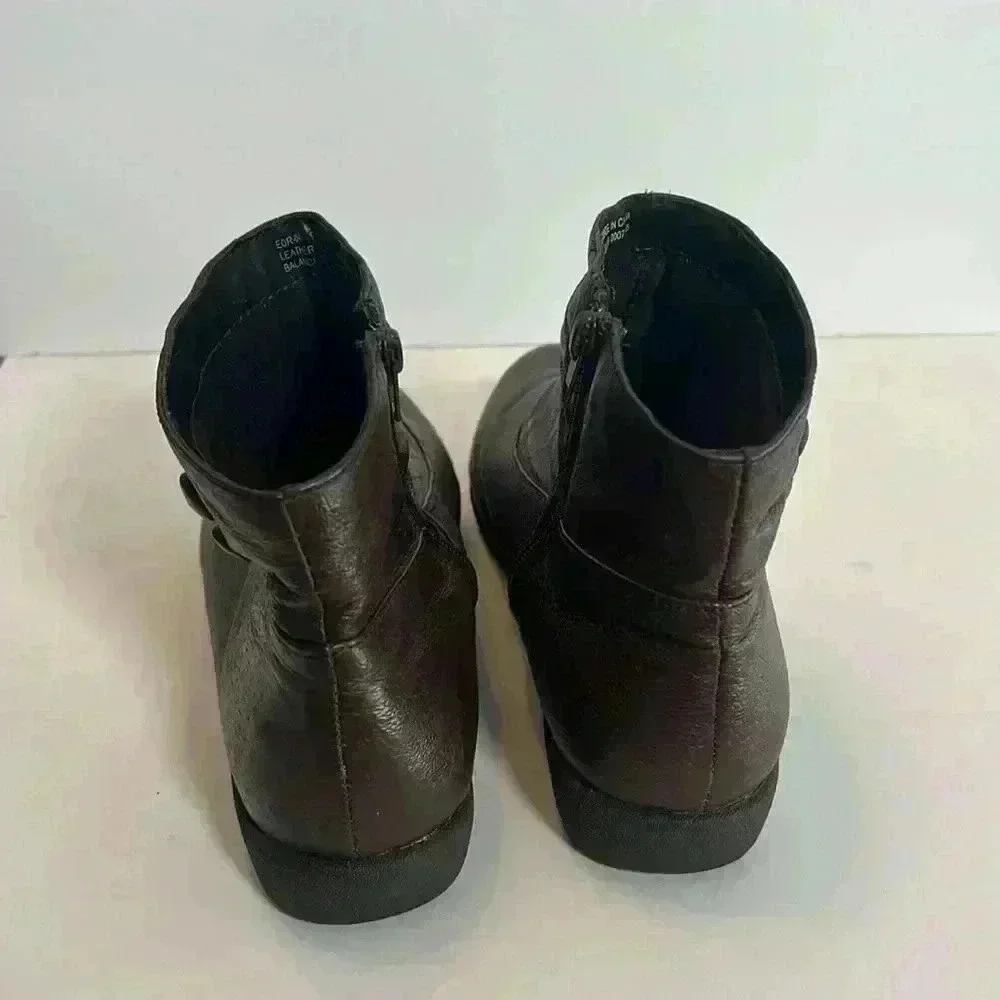 Valley Lane Leather Booties Size 9 Brown
